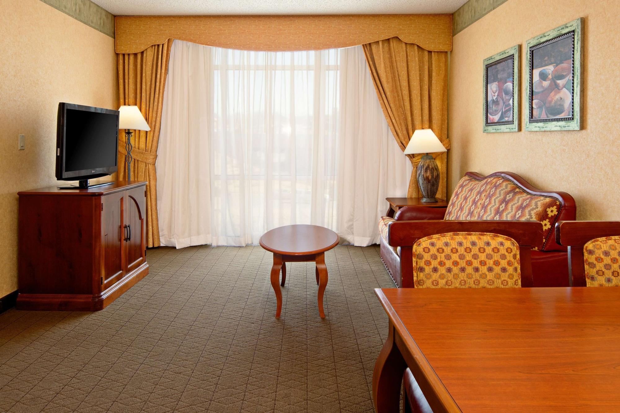 Embassy Suites By Hilton Albuquerque Bagian luar foto
